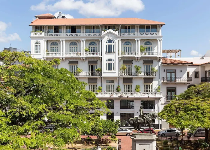 American Trade Hotel